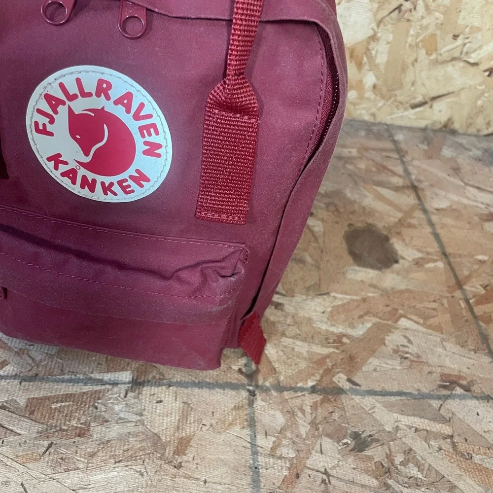 Fjallraven Kanken Mini Acorn 7L Backpack Maroon School Travel Daypack Unisex